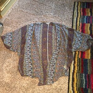 American Eagle Floral Printed Kimono